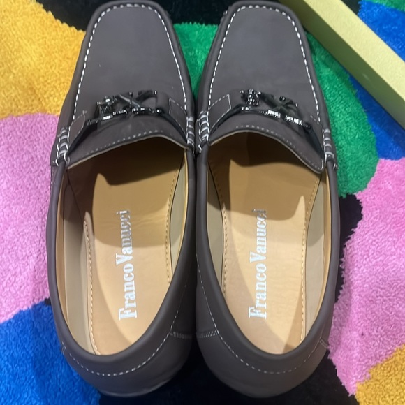 Gently used shoes loafers for men 100% authentic looks like new - Picture 8 of 8